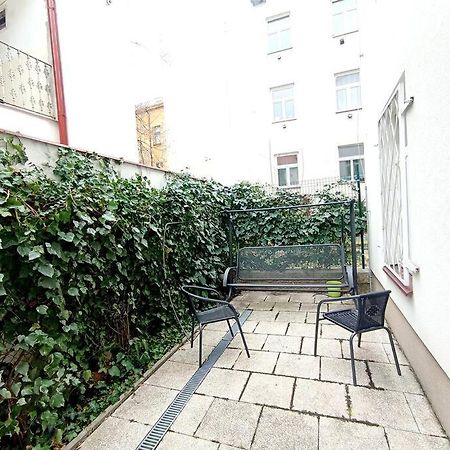 Apartment Captain Nemo פראג מראה חיצוני תמונה